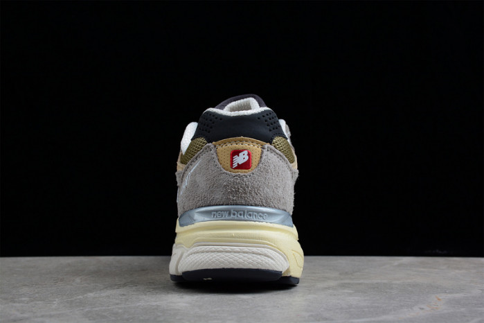 New Balance TEDDY SANTIS X 990V3 MADE IN USA 