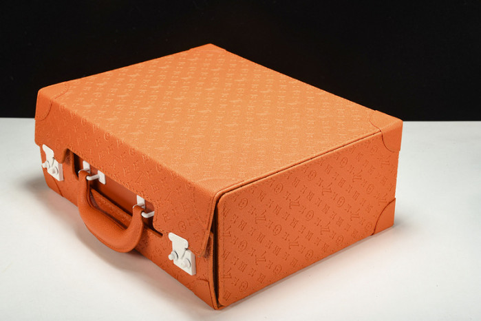 LV X NIKE AIR FORCE MONOGRAM DAMIER AZUR 6A8PYL-002