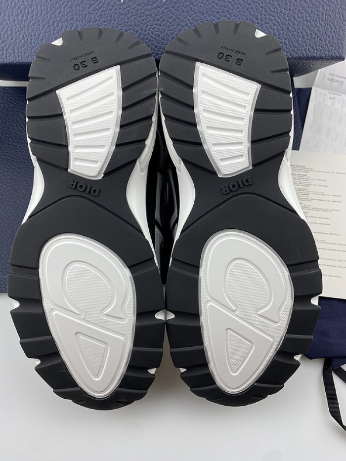 DR B30 TRAINER SNEAKER DR-142