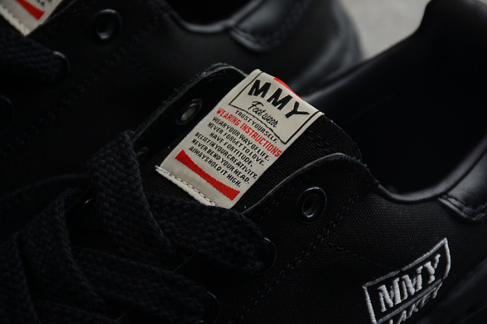 Ma*s*n mihara yasuhiro sneaker ao8fw735