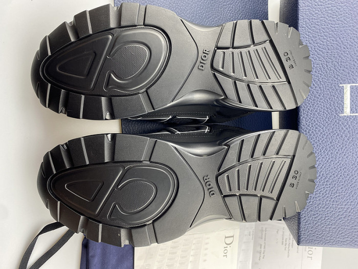 DR B30 TRAINER SNEAKER