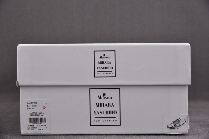 Ma*s*n mihara yasuhiro sneaker mmy-42